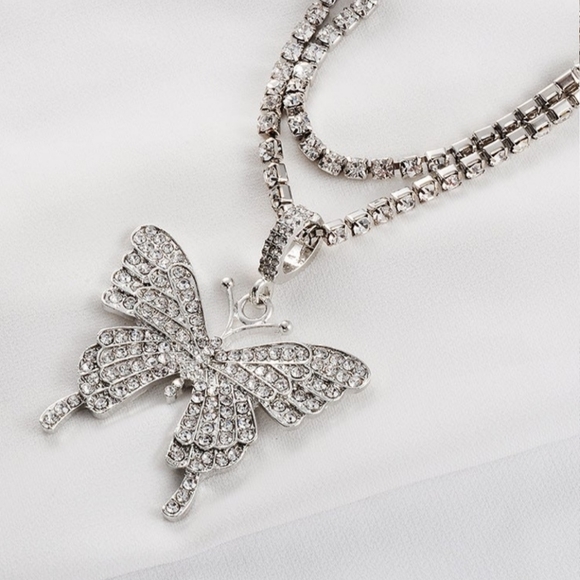 Necklace - Picture 2 of 4